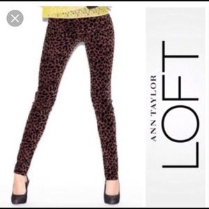 Loft super skinny leopard print pants size: 26/2